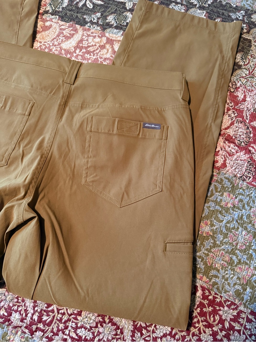 🪵 Eddie Bauer Men's Olive Brown Cargo Pants 🪵